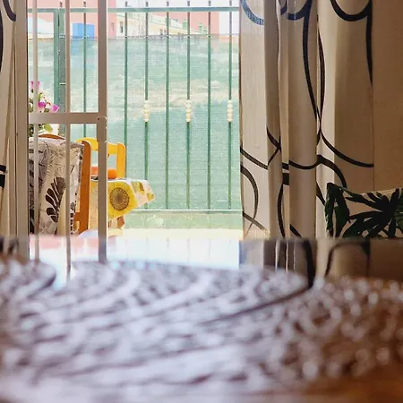 Dom wakacyjny Mareverde Holiday's, 1 & Big Terrace *