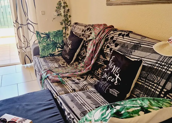 Mareverde Holiday's, 1 & Big Terrace Адехе